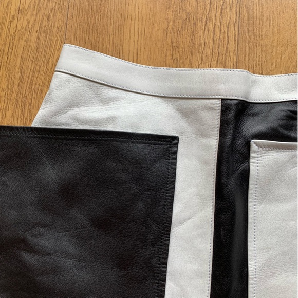 Burberry lambs leather mini skirt size uk 4 black white colourblock - Picture 15 of 16